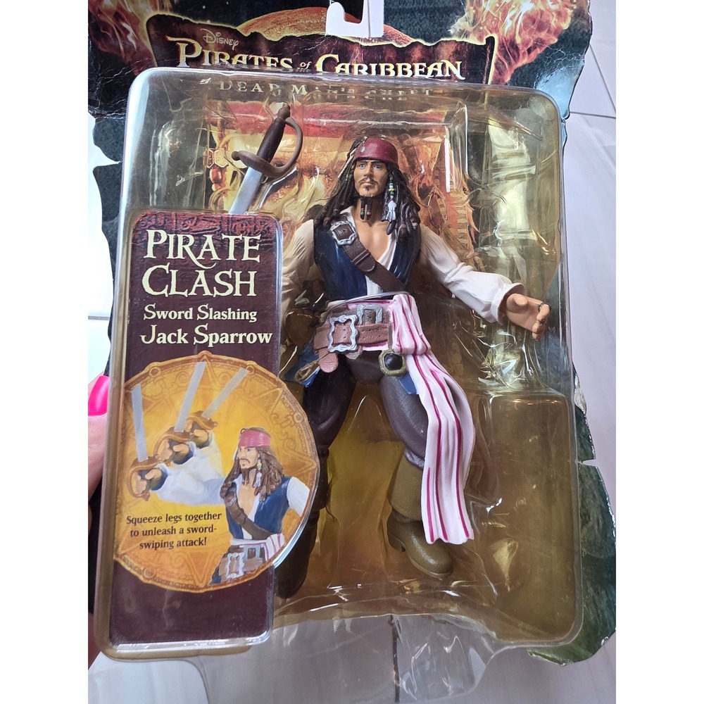 Disney Pirates of the Caribbean Dead Mans Chest Pirate Clash Jack Sparrow Figure